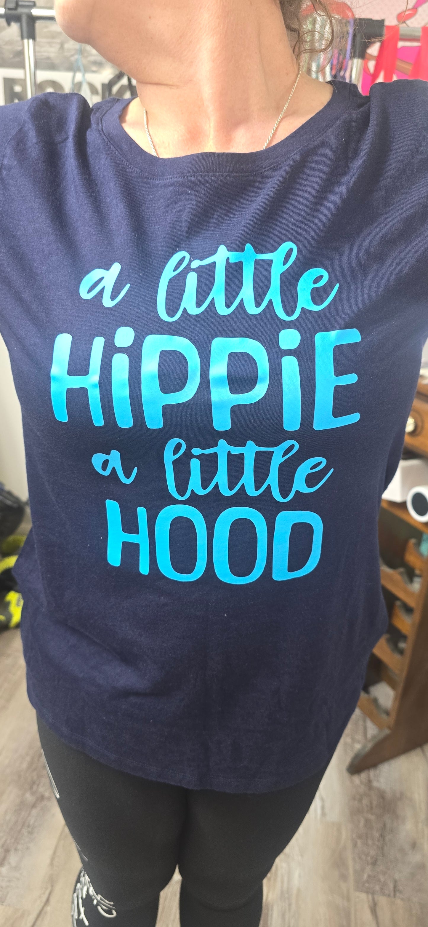 Un poco hippie, un poco callejera